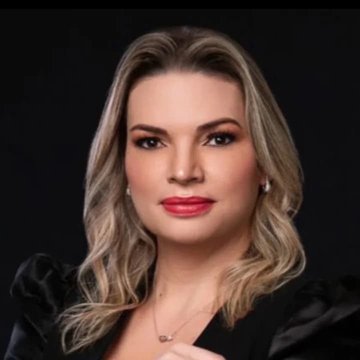Dra. Cibele Sampaio Harmonização Facial – foto 1