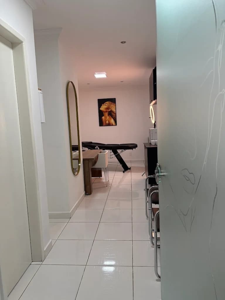 Clínica de Estética Avançada Dra Raiane Furquim – foto 2