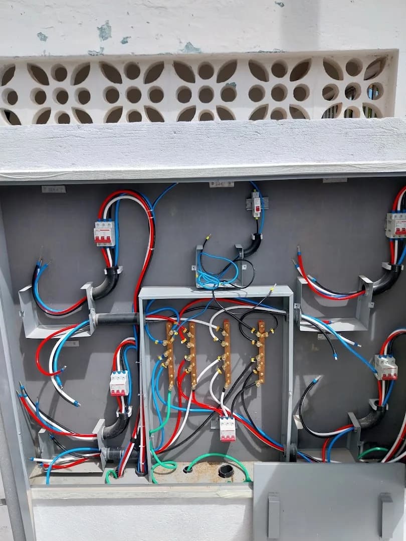 HIS Serviços Elétricos – foto 3