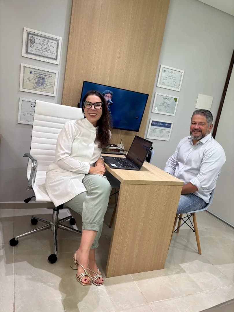 Dra. Thaís Gebrim – foto 2