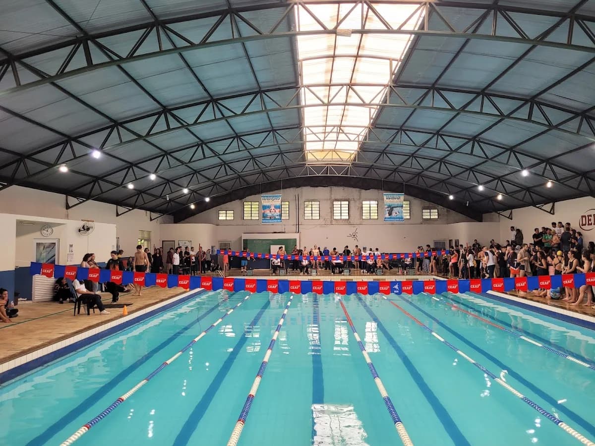 CEAF - Piscina Escola da UEM – foto 1