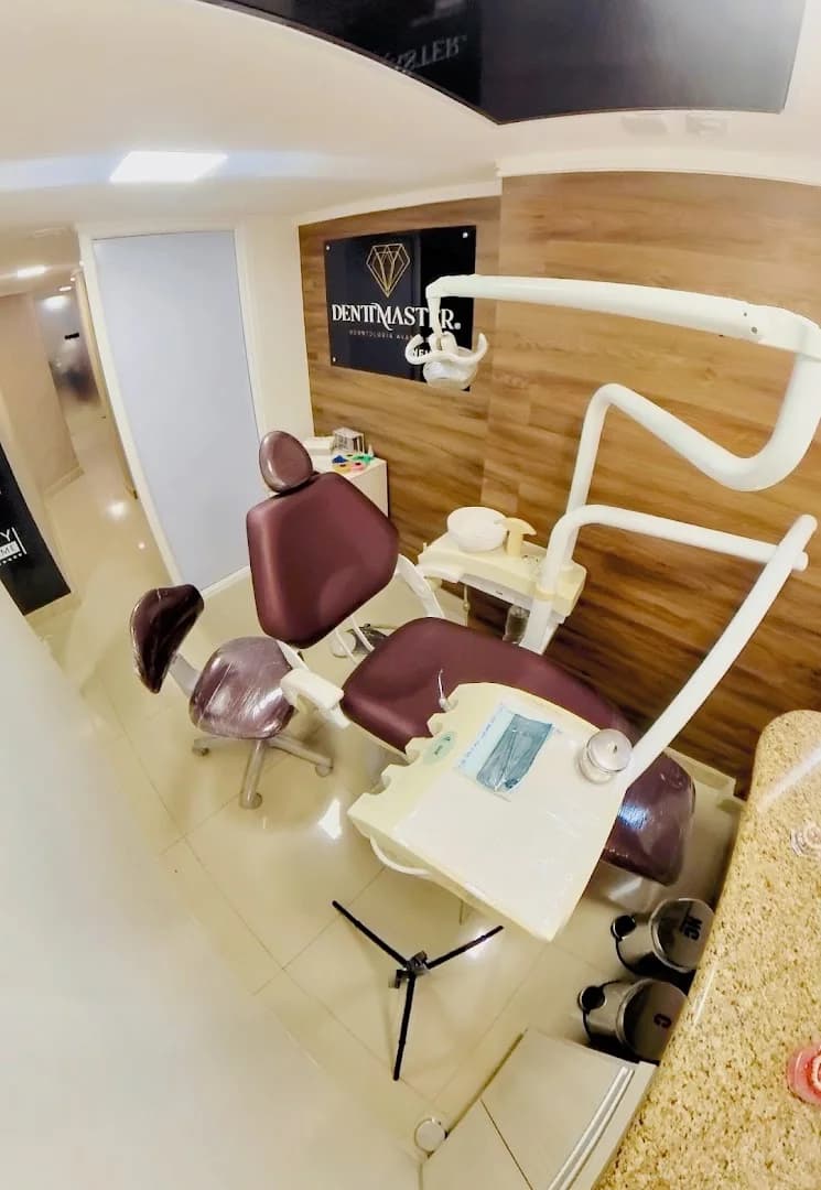 DenttMaster Odontologia Avançada – foto 3