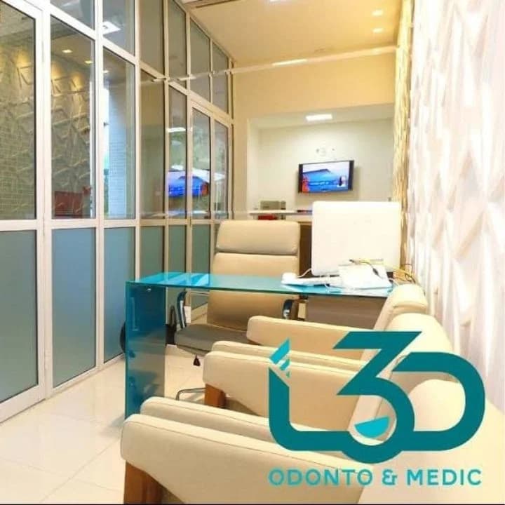 Dra. Letícia Coelho | Dentista em Maceió