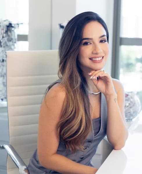 Dra. Marjory Farias