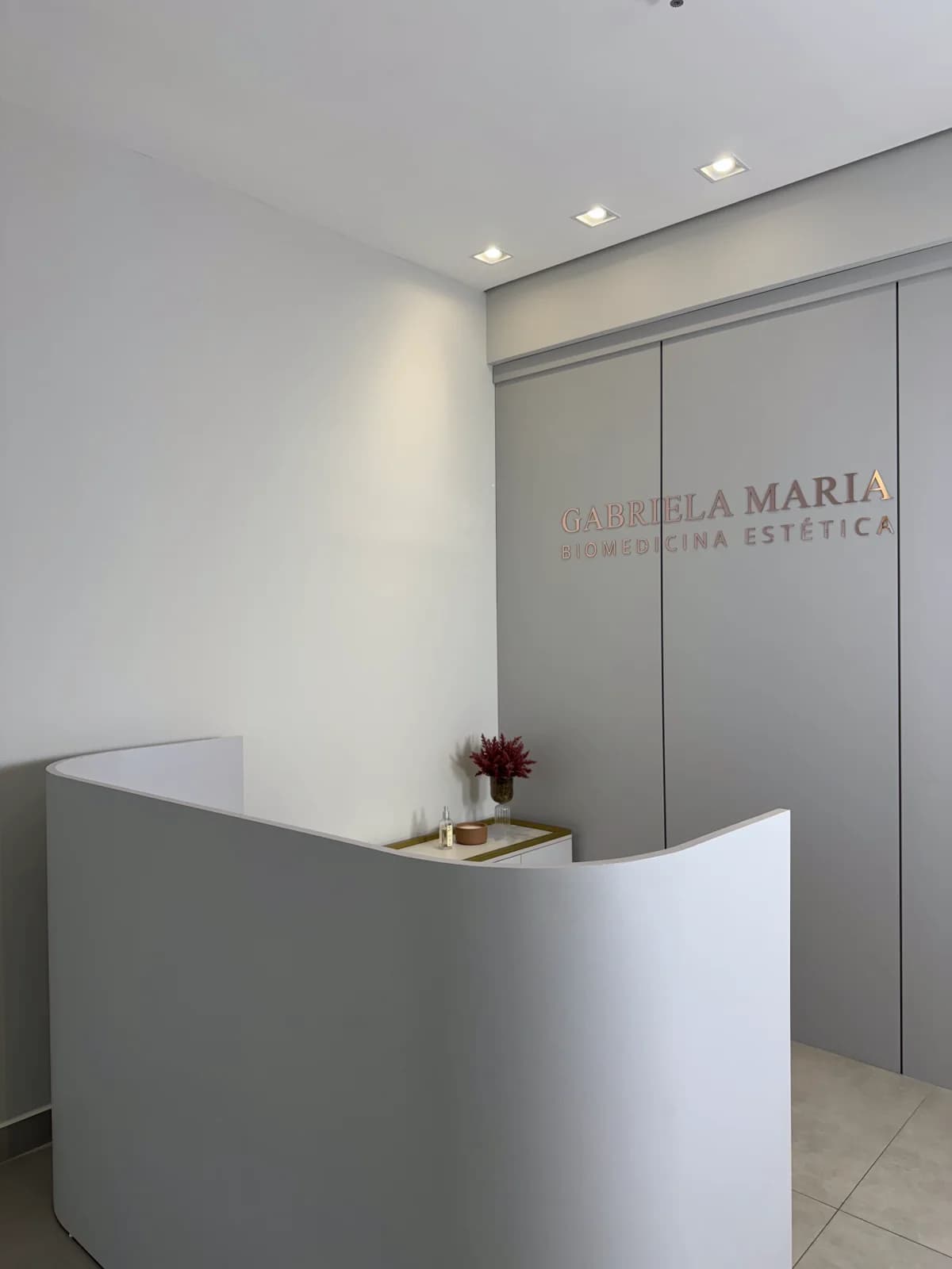 Dra Gabriela Maria | Harmonização Facial – foto 1