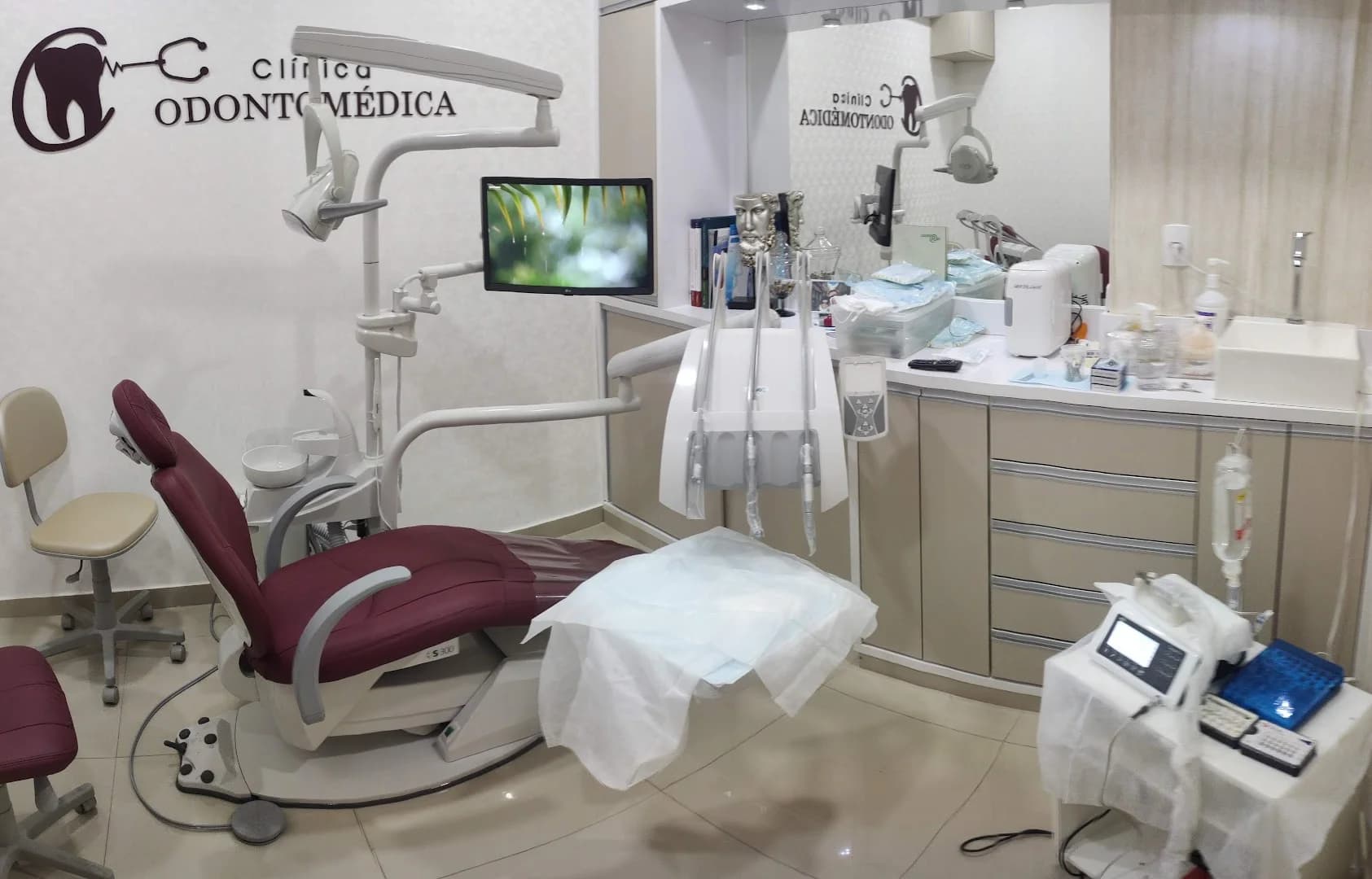 Clínica Odontomédica – foto 3