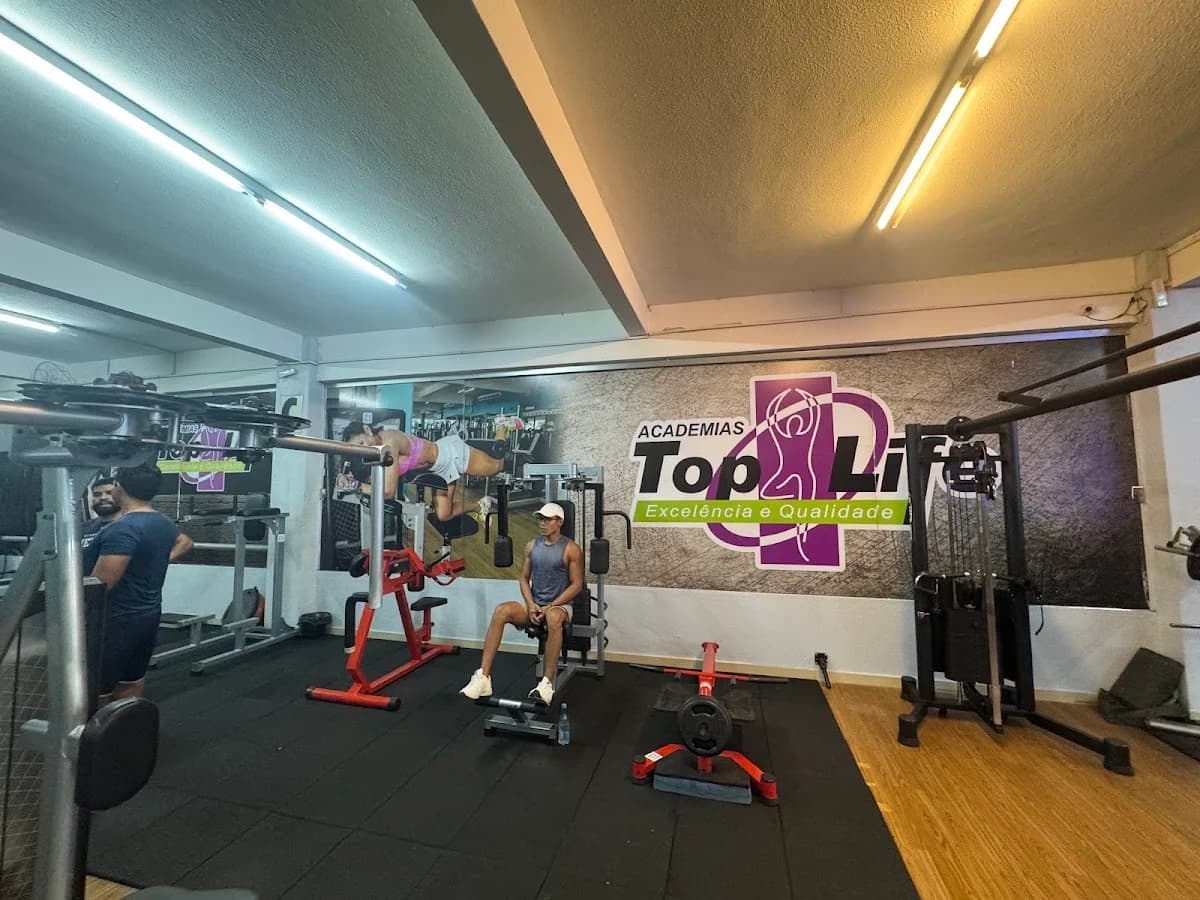 Academia Top Life – foto 1