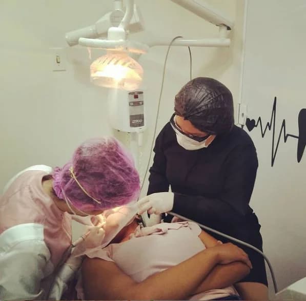 Consultório Odontológico Dra Ana Monteiro – foto 3