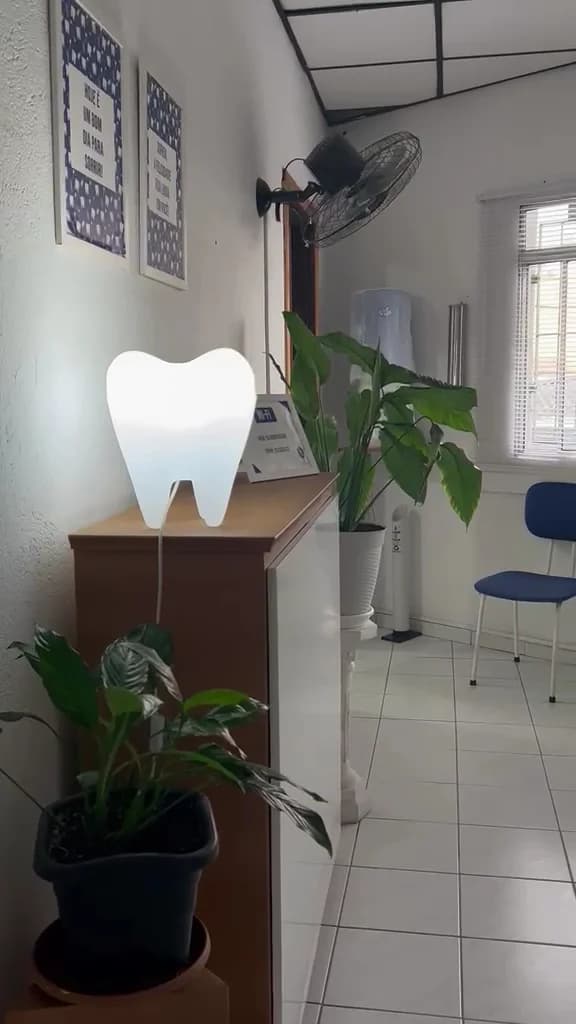 Dra. Cláudia Gomes - CG Odontologia – foto 2