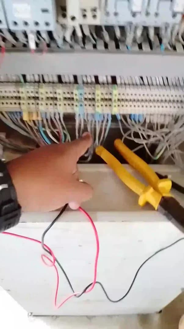 Elder Eletricista - Serviços técnicos – foto 2