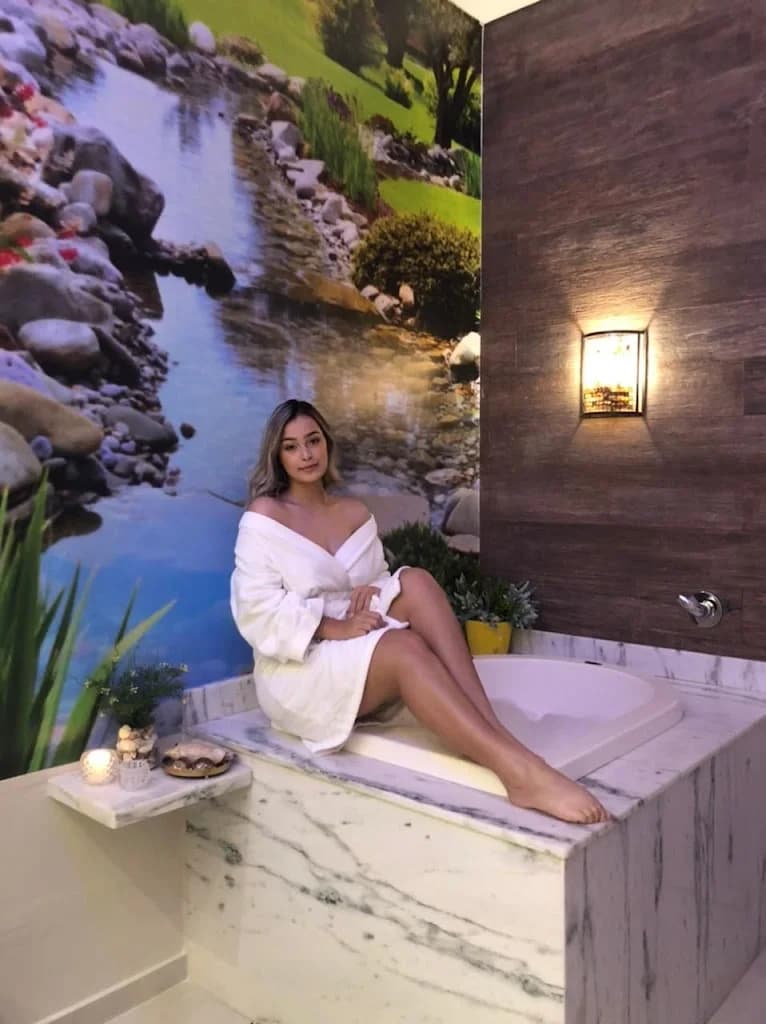 Clara Costa Spa