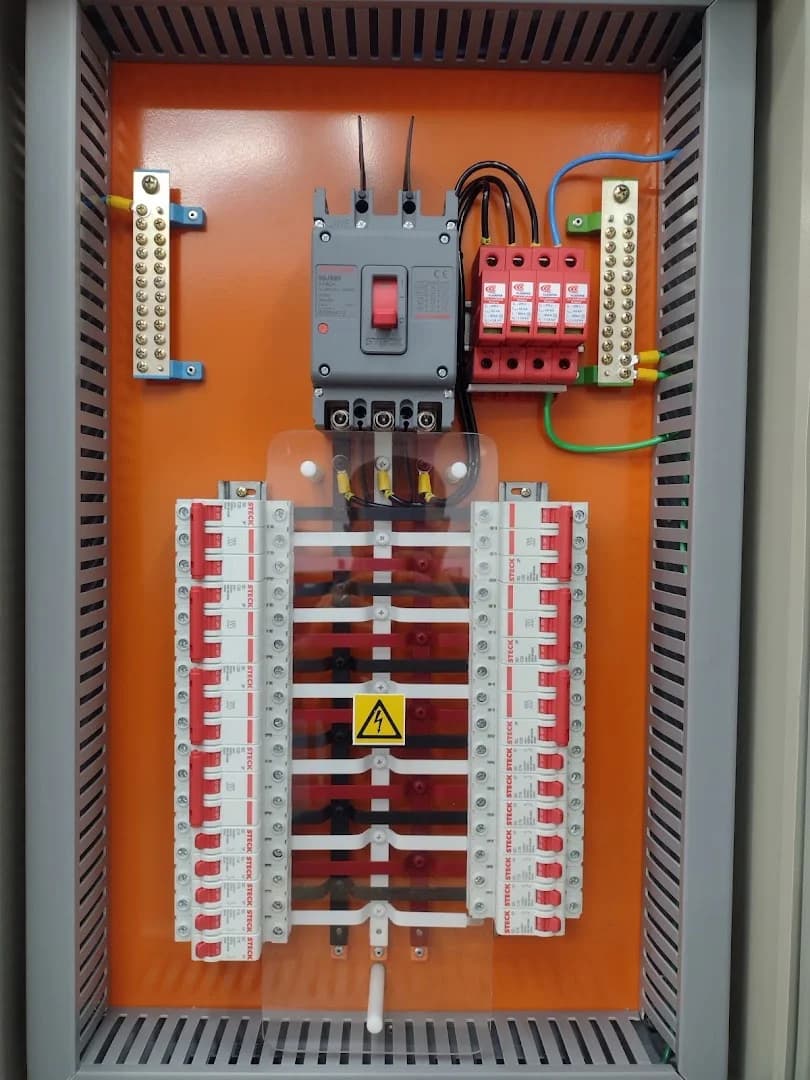 Rei Engenharia elétrica ltda. – foto 1