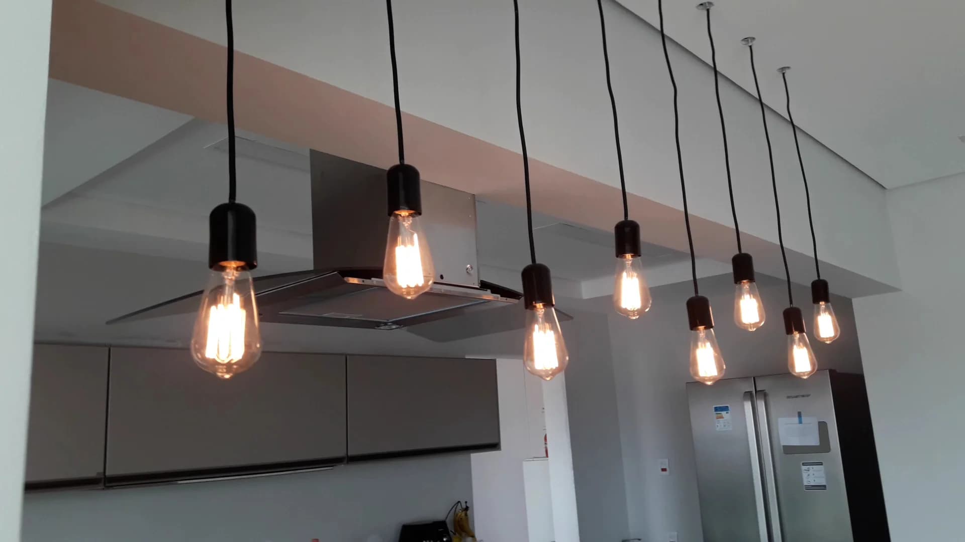 Paulinho Eletricista residencial manutenção eletrica 24 horas – foto 2