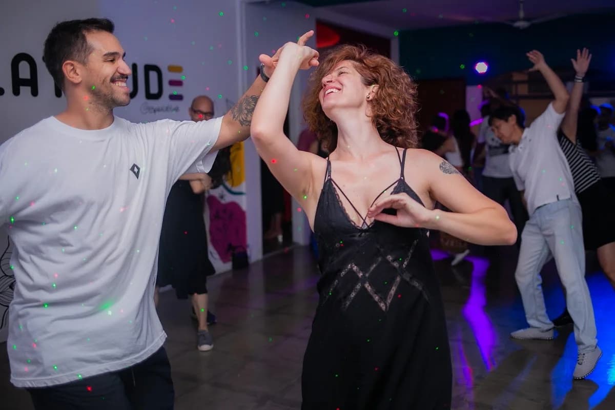 Espaço Latitude - Escola de Dança