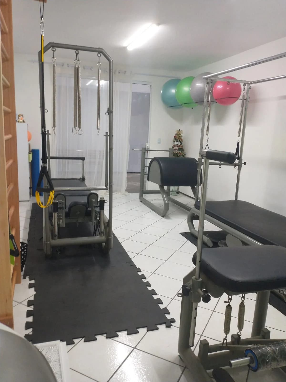 Espaço Carla Carvalho - Pilates & Fisioterapia