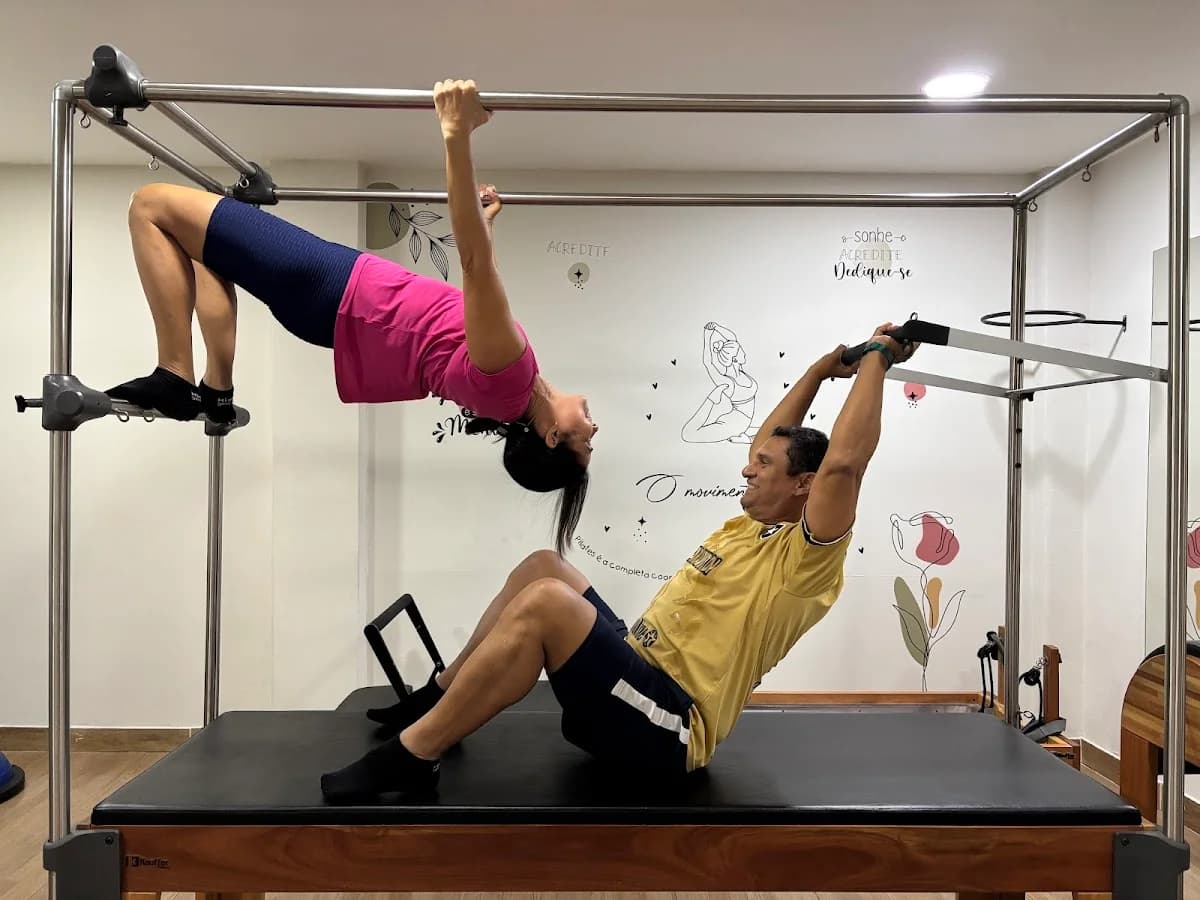 Pilates e Fisioterapia - Larissa Garcia
