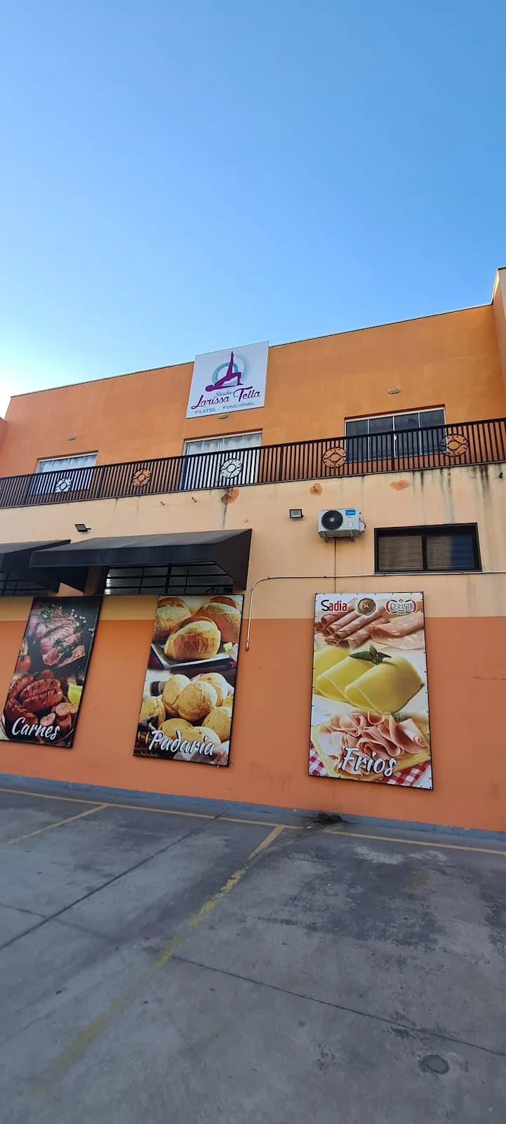 Studio Larissa Tella