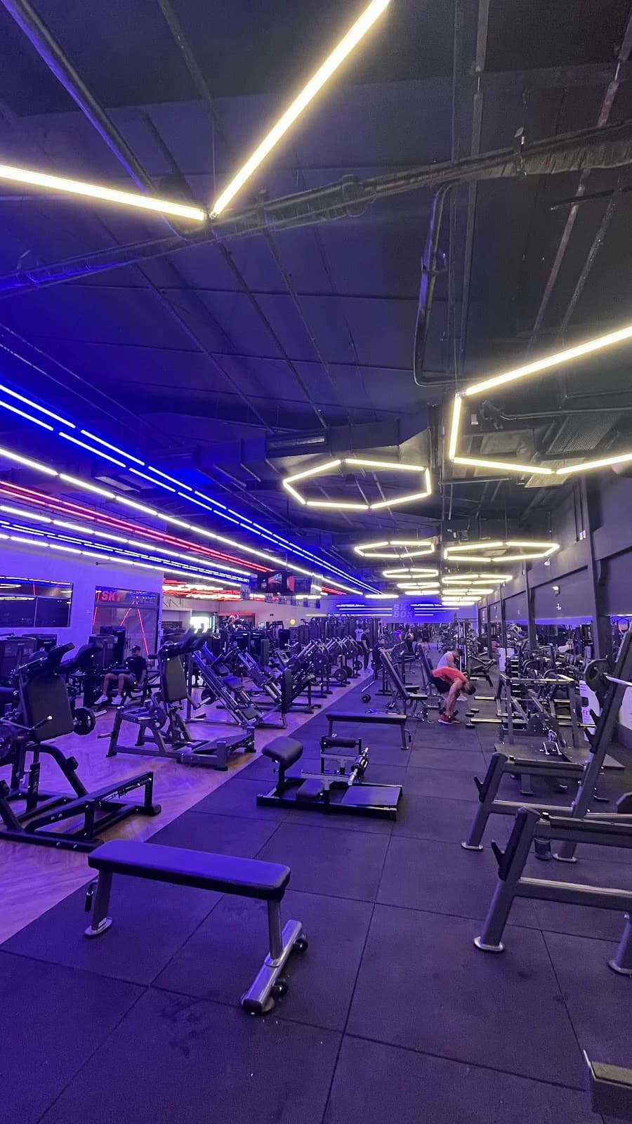 Skyfit Academia - Prefeito Wall Ferraz