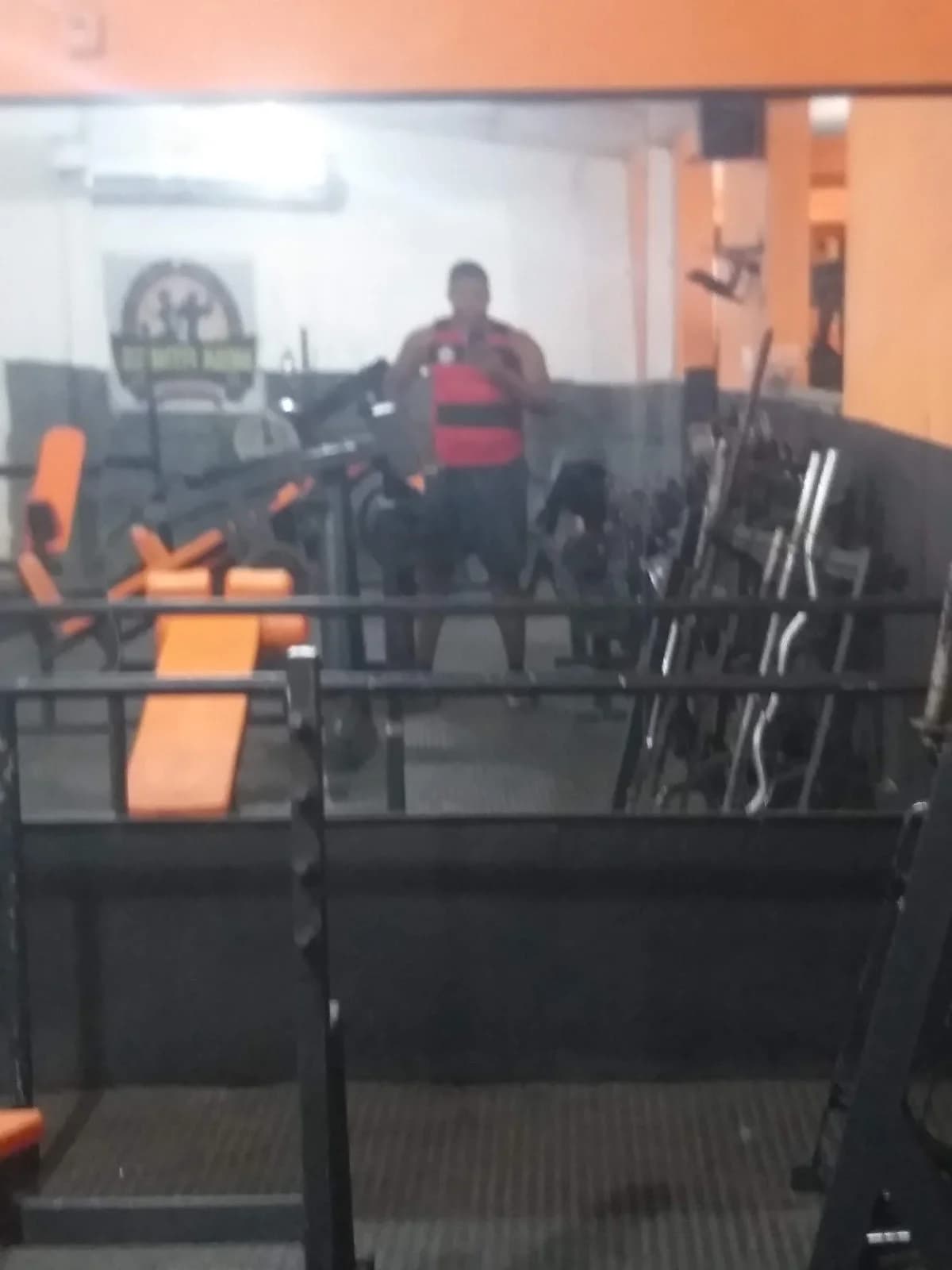 Academia Mega Fitness
