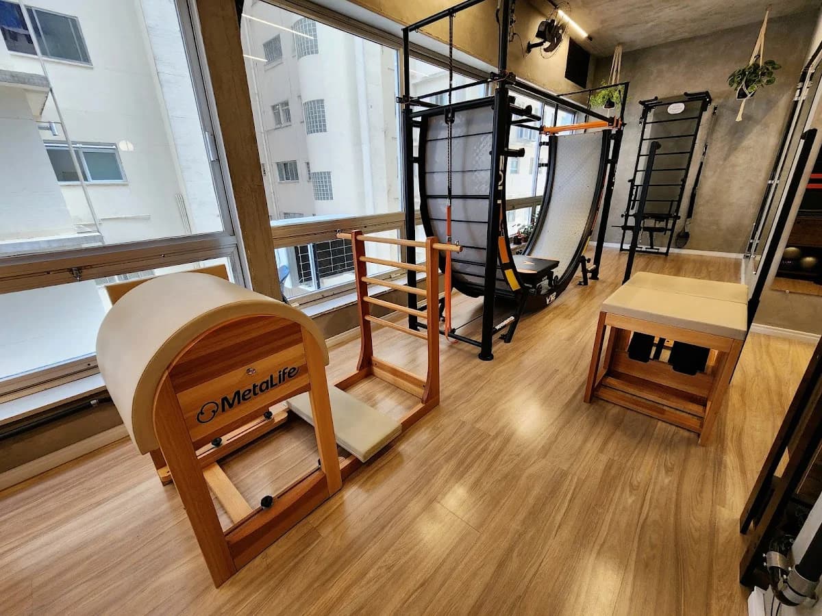 PILATES AMANDA CARVALHO