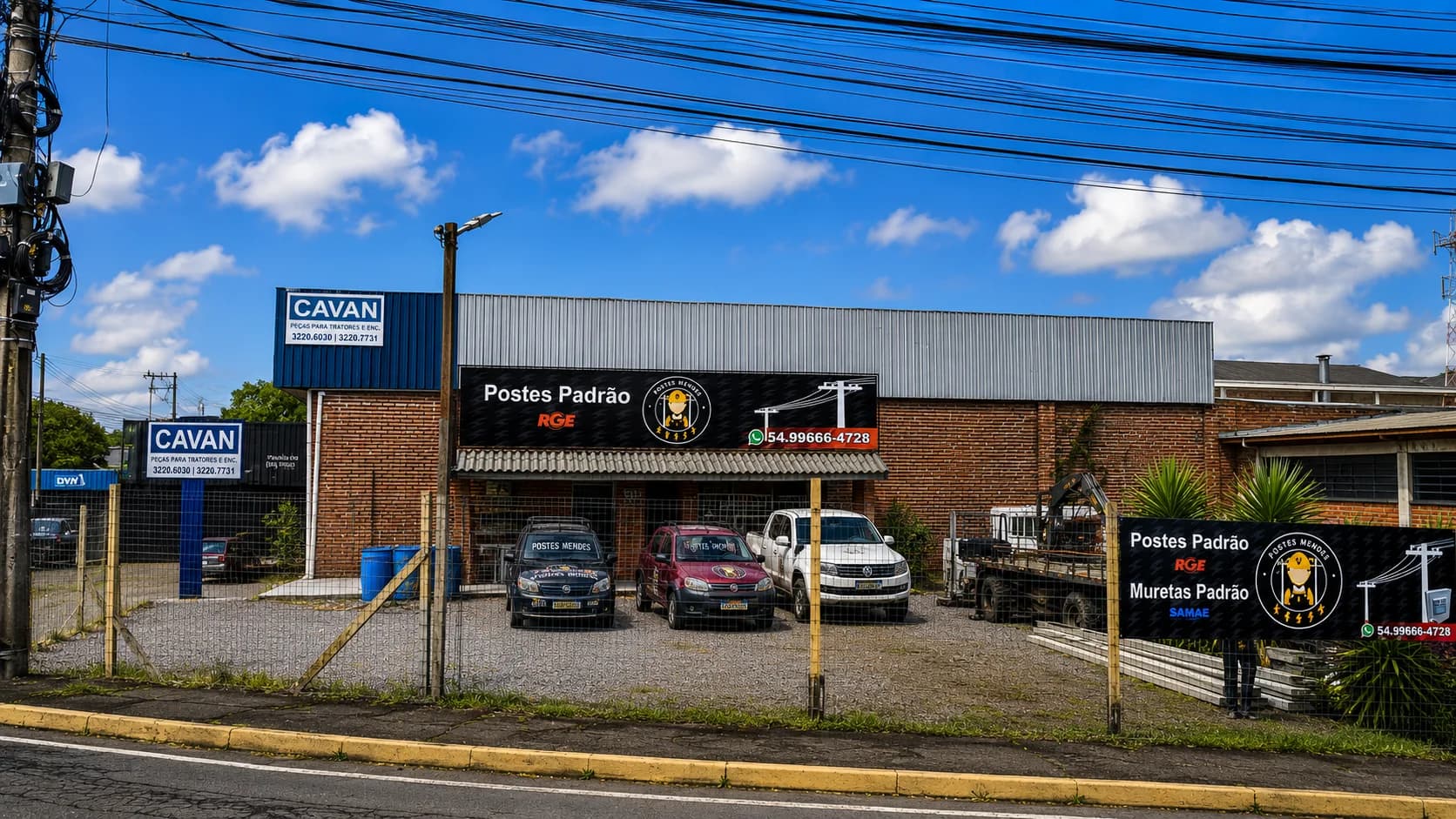 Postes Mendes – Instalações Elétricas e Iluminação em Caxias do Sul – foto 1