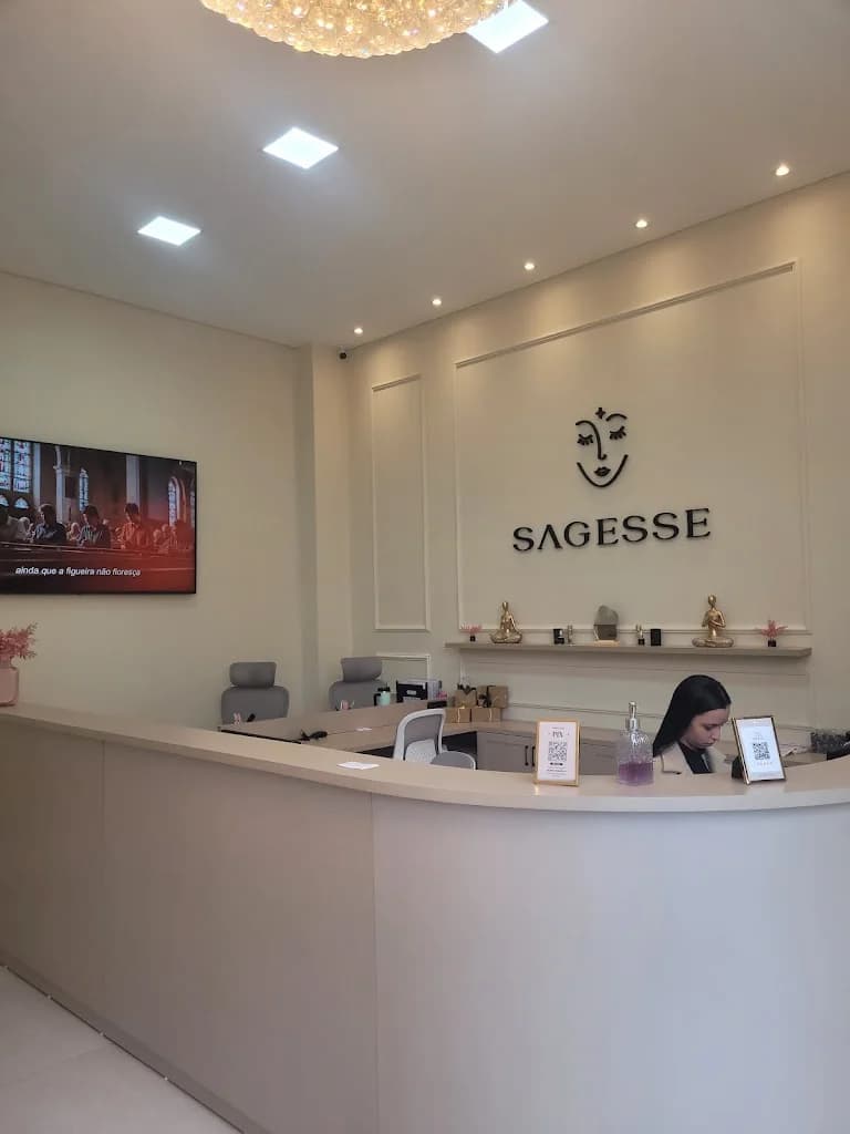 Clínica Estética Sagesse - Depilação a Laser - Criolipólise - Botox - Preenchimento Labial - Remoção de Tatuagem – foto 2