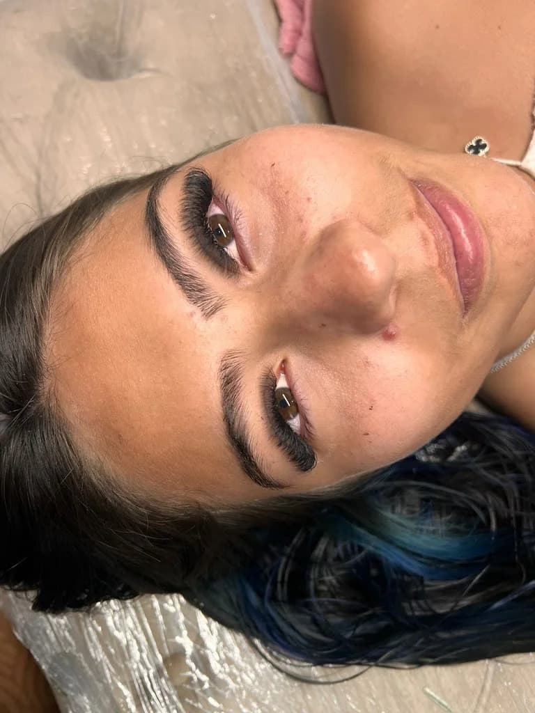 Centro Estético - Cintia Alves Estética Facial e Corporal | Limpeza de Pele | Drenagem Linfática | Retirada de Verruga – foto 2