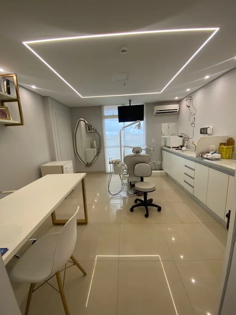 Dra. Marianna Lacerda l Harmonização Facial Goiânia – foto 1