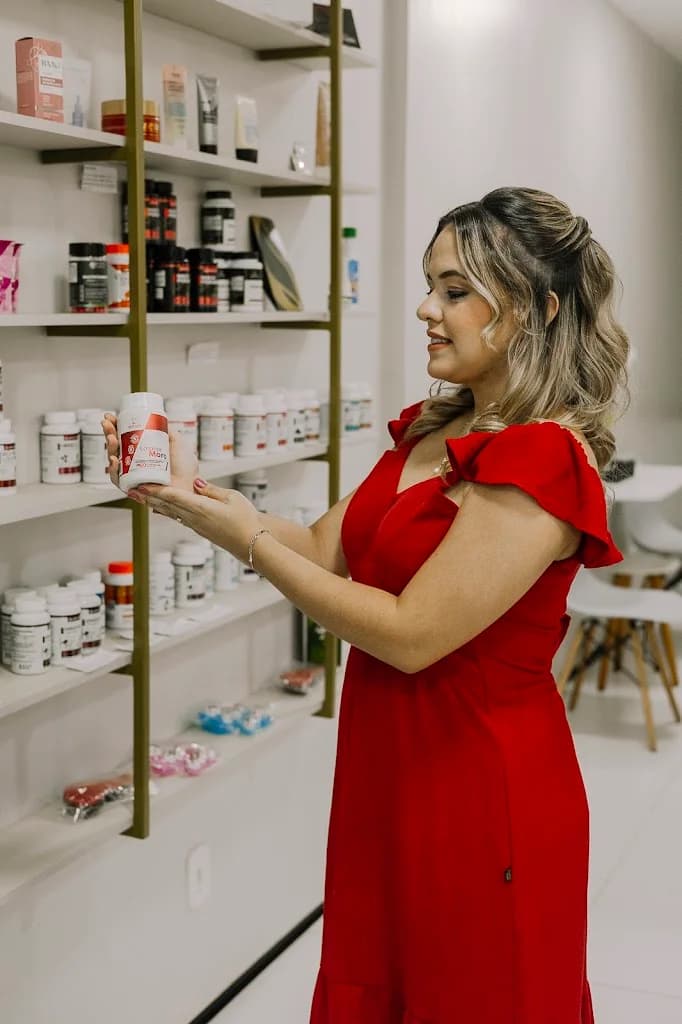 Clínica Rebeca Vaz | Criolipólise, Limpeza de pele, Ozonioterapia, Redução de medidas em Parnaíba PI – foto 3
