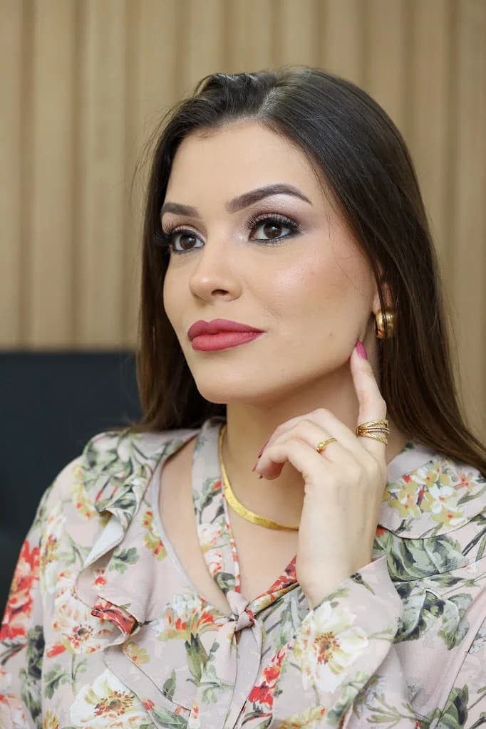 Dra. Caroline Cruz Estética Avançada - Harmonização Facial, Preenchimento Labial, Botox, Rinomodelação – foto 1