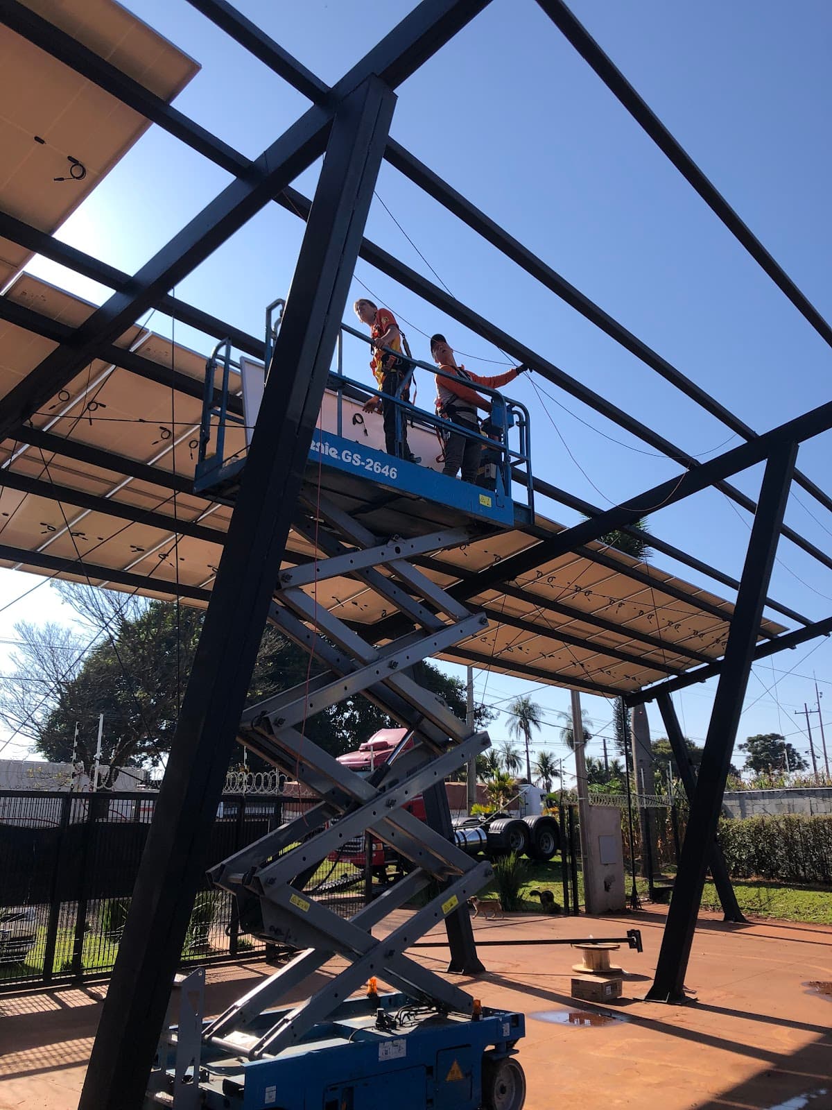 Energia Modelo Ltda | Engenheiro Eletricista | Laudo de Para-Raios (SPDA) | Projetos Elétricos e Inspeções | Maringá - PR – foto 1