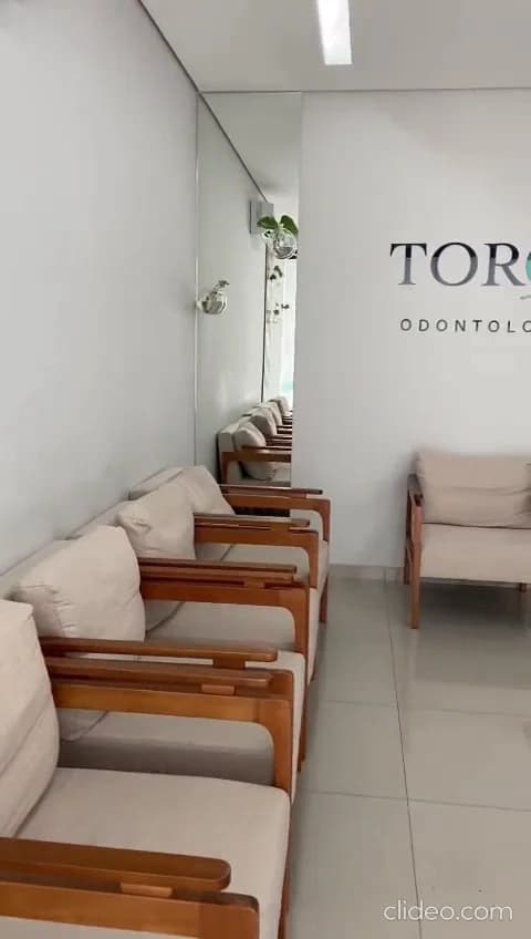 Torquato Odontologia | Invisalign e Implante Colombo – foto 2
