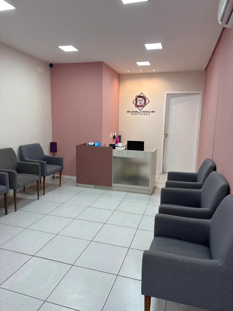 Dra Daniella Gonçalves Odontologia – foto 2