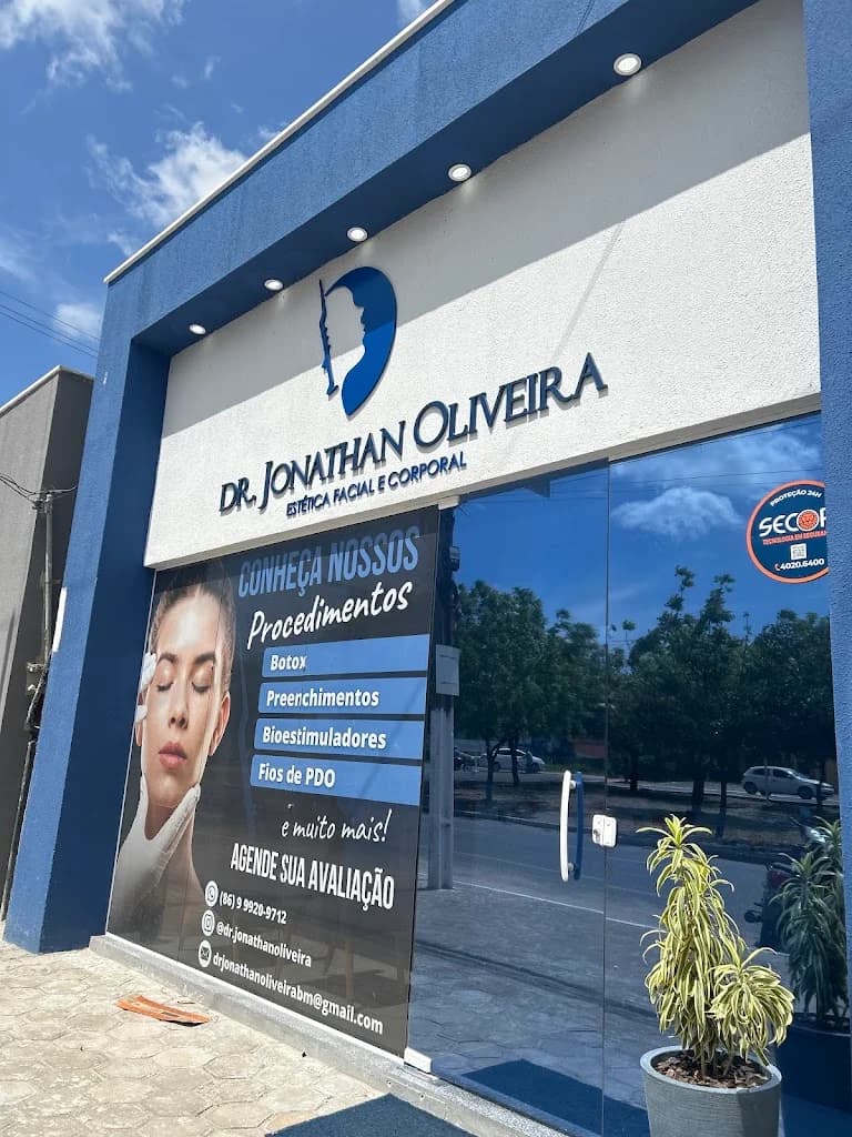 DR. JONATHAN OLIVEIRA | ESTÉTICA FACIAL E CORPORAL – foto 2