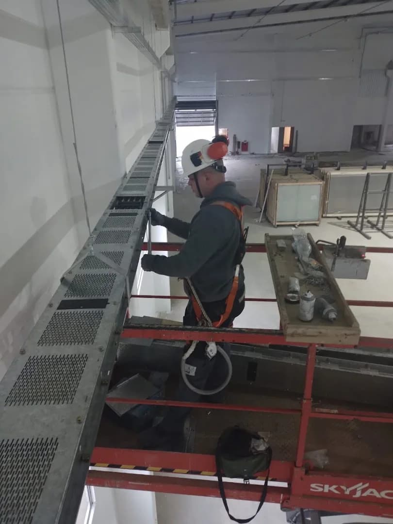 ELETRICISTA FABRÍCIO - SYA ENGENHARIA – foto 2