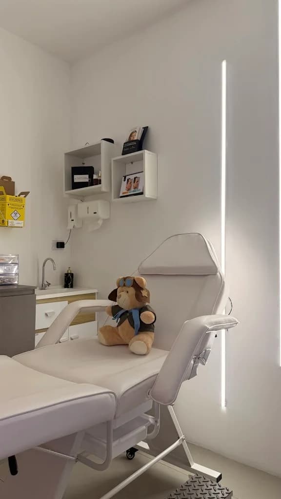 Dra. Clarissa Fernandes Harmonização Facial – foto 3