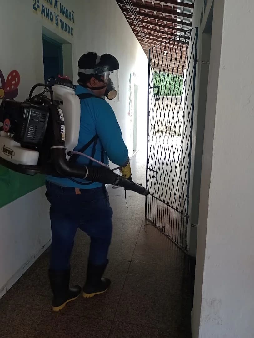 Pontual Dedetização, Sanitização e Limpeza de Caixa D'água – foto 2