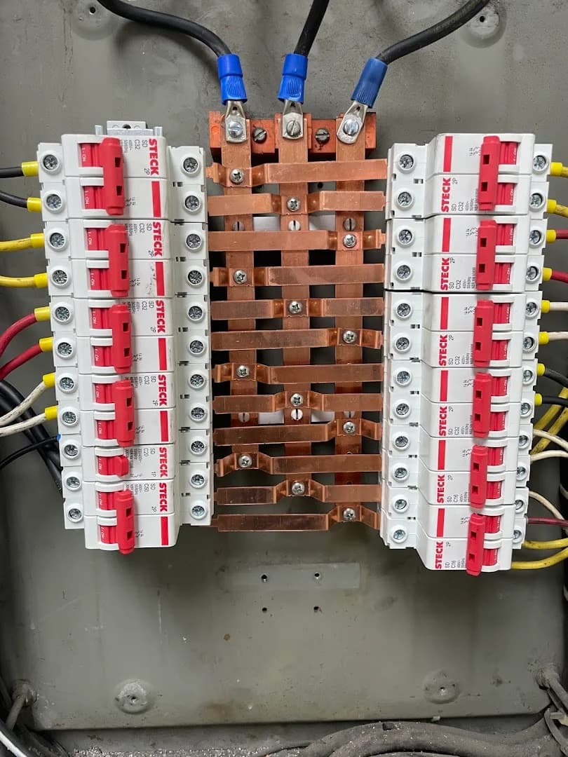 Reobote Elétrica & Segurança – foto 1