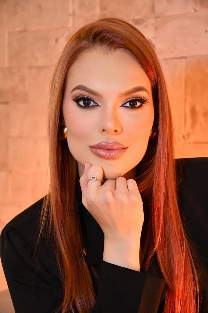 Dra. Estela Bueno - Harmonização Facial – foto 3