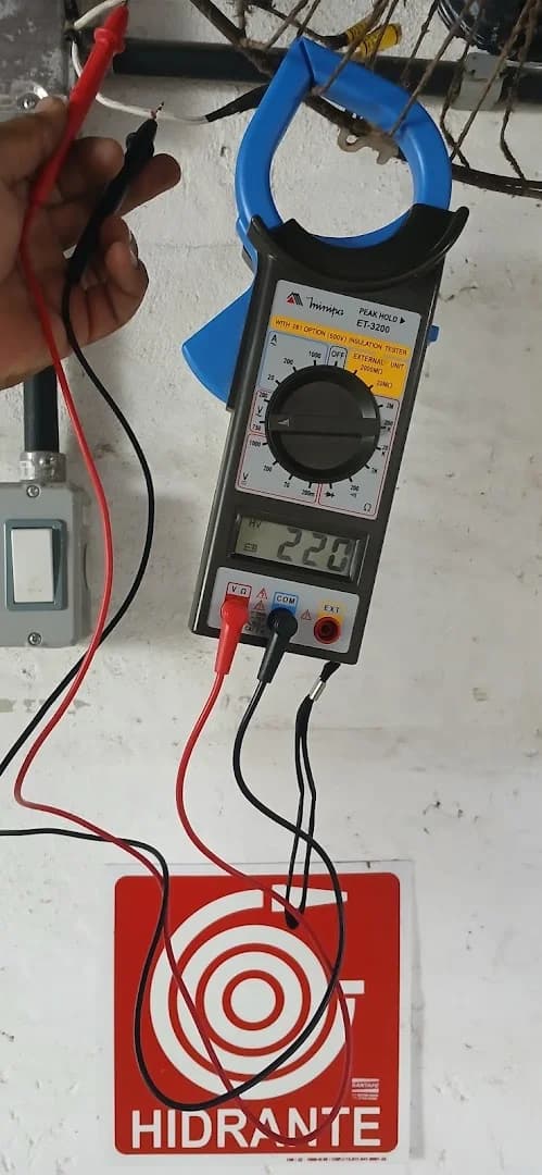 Eletricista 24 horas – foto 1