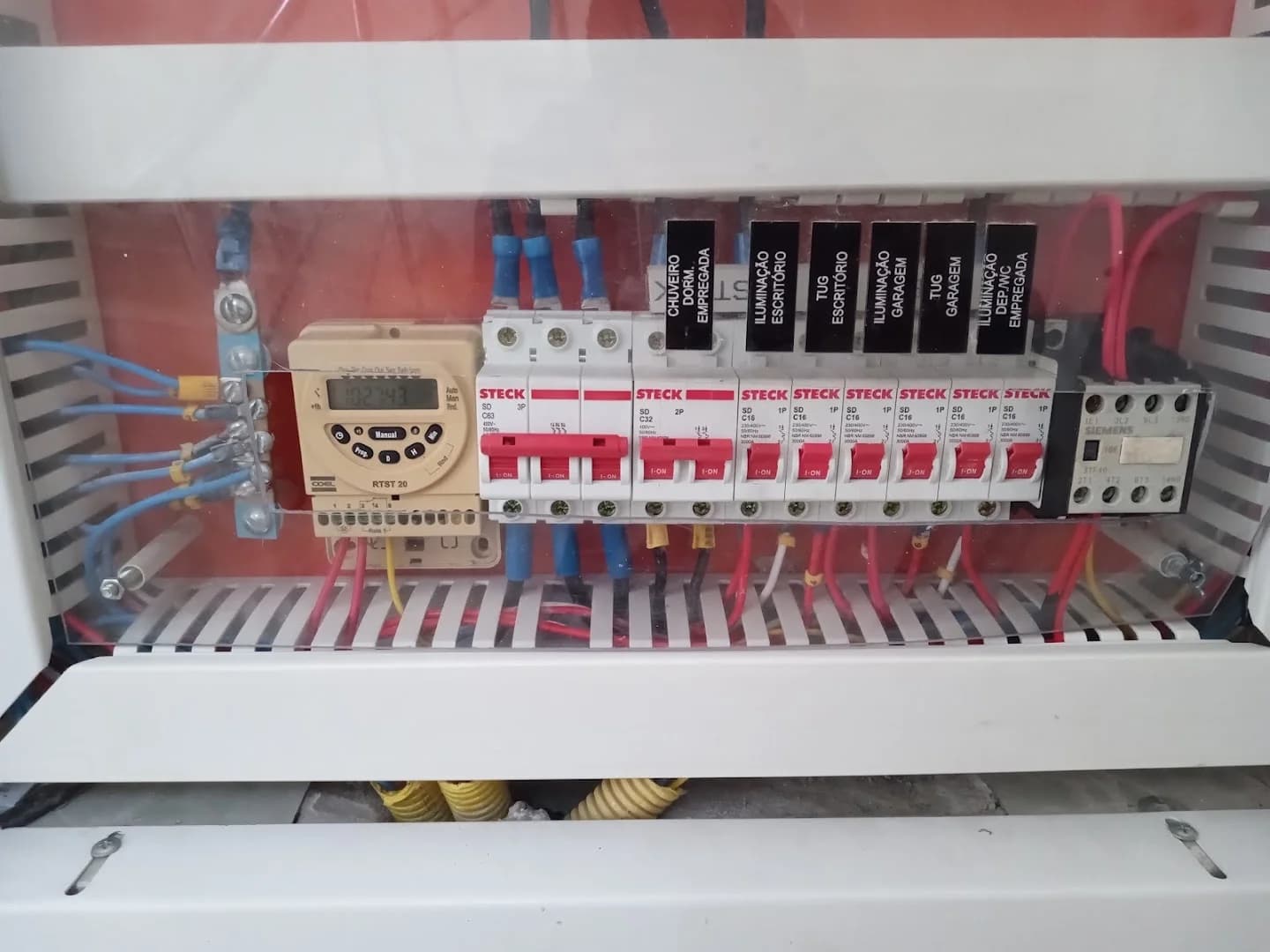 Israel Eletricista Profissional, Residencial, Predial e Comercial. – foto 1