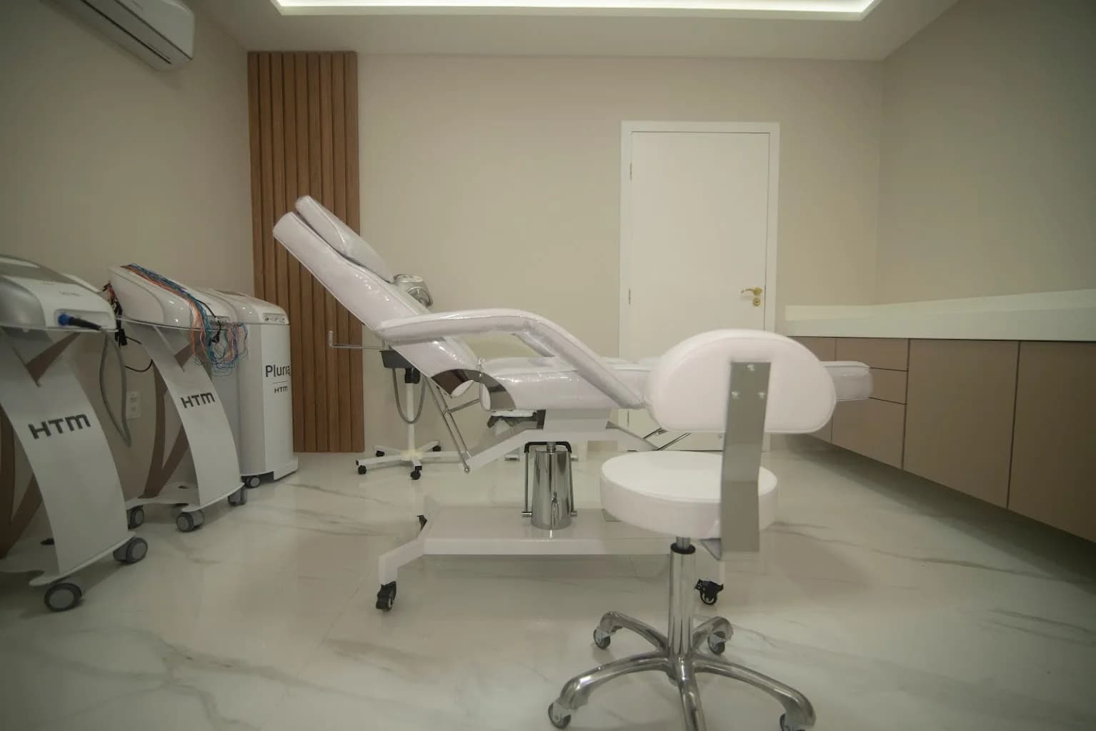 Clínica Elizabeth Pinheiro Estética Avançada - Limpeza de Pele, Gordura Localizada, Flacidez, Criolipólise, Terapia Capilar – foto 3