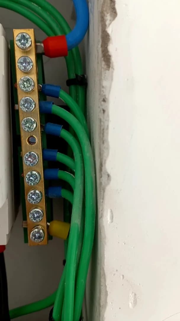 Passuelo eletricista – foto 2