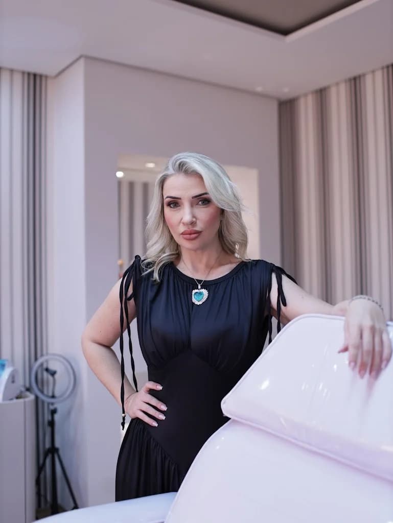 Dra Lécia Bueno Estética Avançada – foto 1