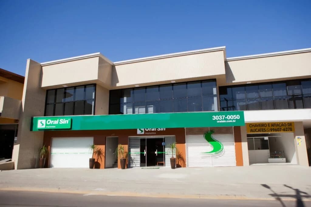 Oral Sin Implantes Colombo – foto 2
