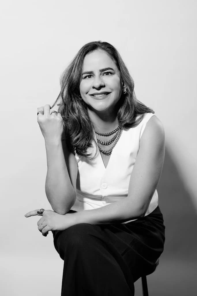 Dra. Juliana Melo – foto 1