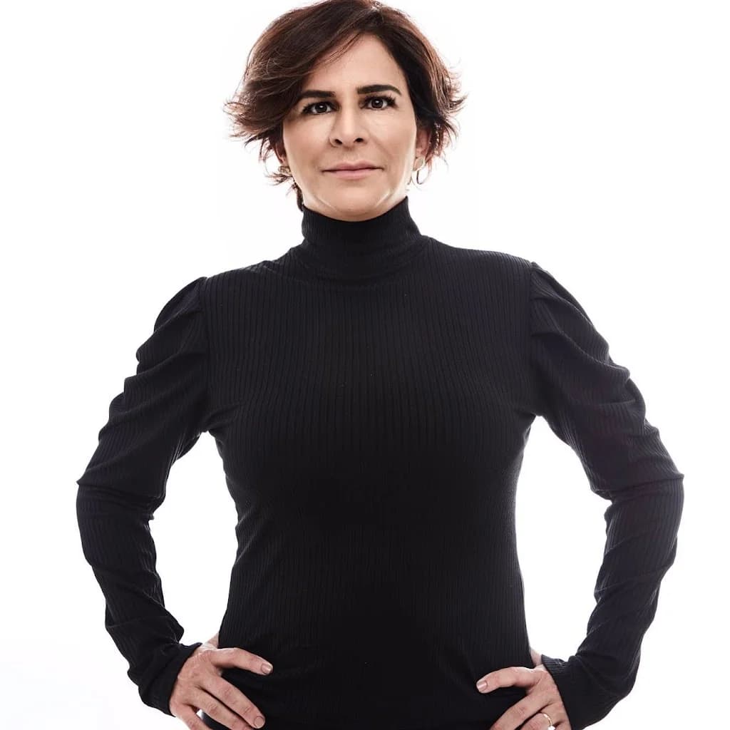 Dra. Juliana Melo – foto 2