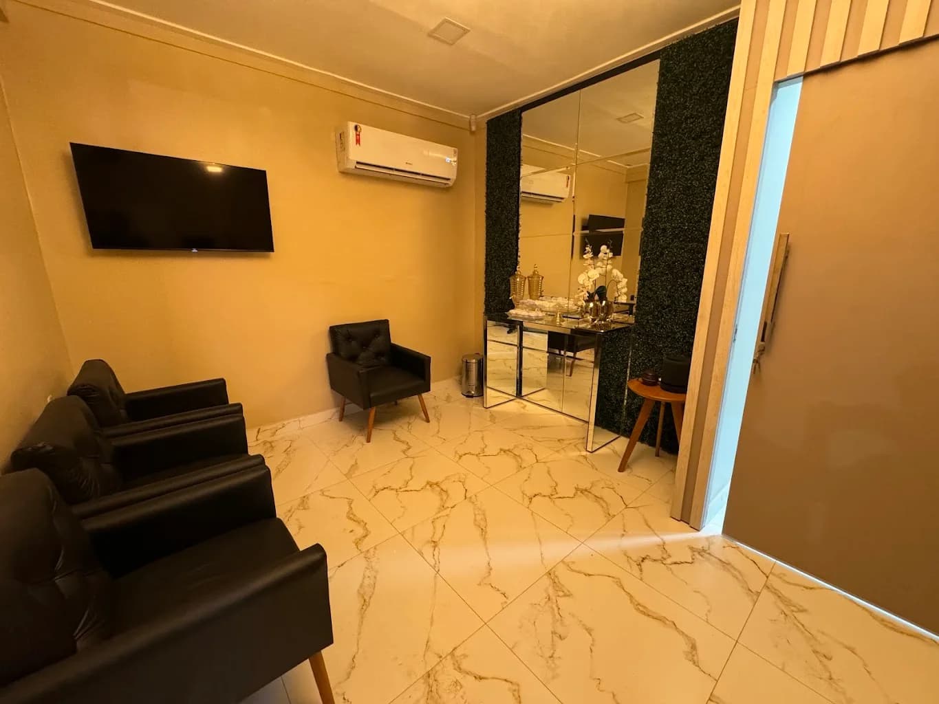 Royal Face Clínica de Estética - Santarém – foto 1
