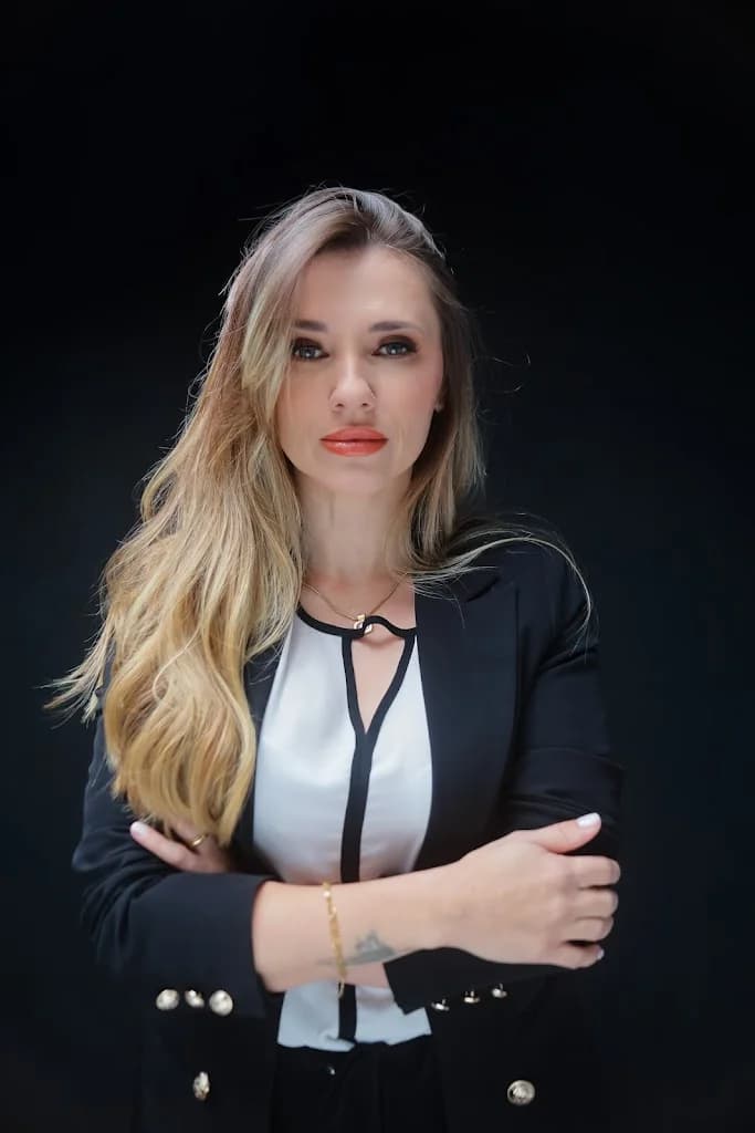 KAREN MAGNUSS l Harmonização Facial e Corporal | Gravataí RS – foto 2
