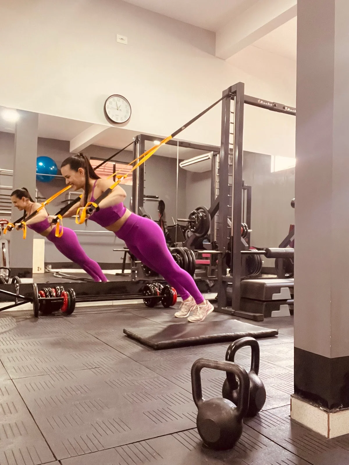 Ramille Castilho Personal • Trainer para Mulheres